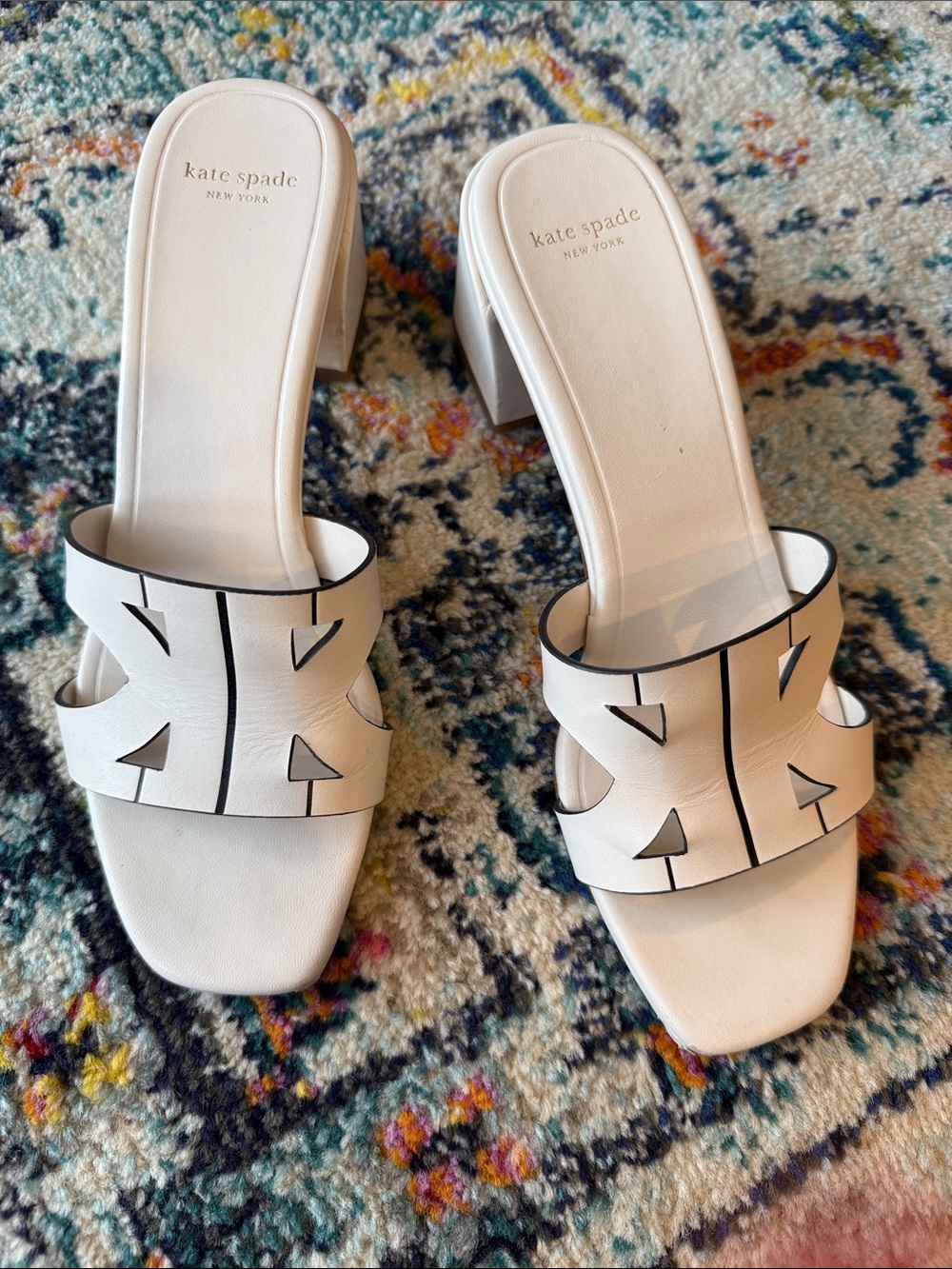 KATE SPADE NEW YORK Duo Slide Leather Sandal - Cream